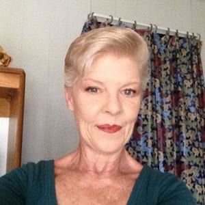 Meet your Posher, Tracey